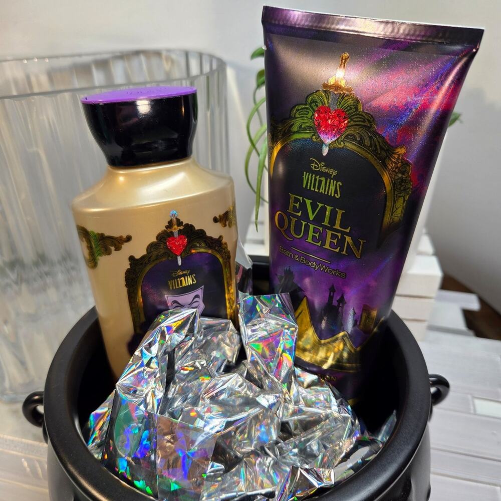 New Bath & Body Works Black Cauldron Body Care Holder Bundle